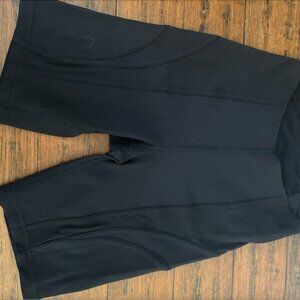 Lululemon High-Rise Short (Ribbed) 6''